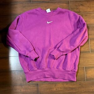 Nike Magenta Crewneck Sweatshirt